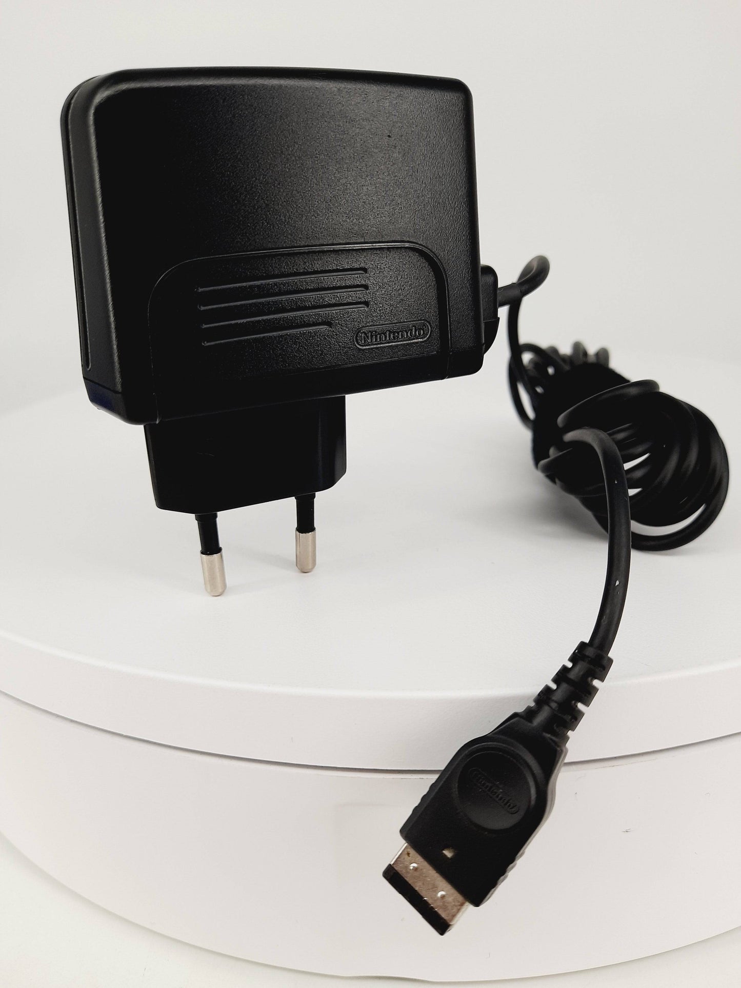 Original Gameboy Advance SP & Nintendo DS Netzteil AGS 002