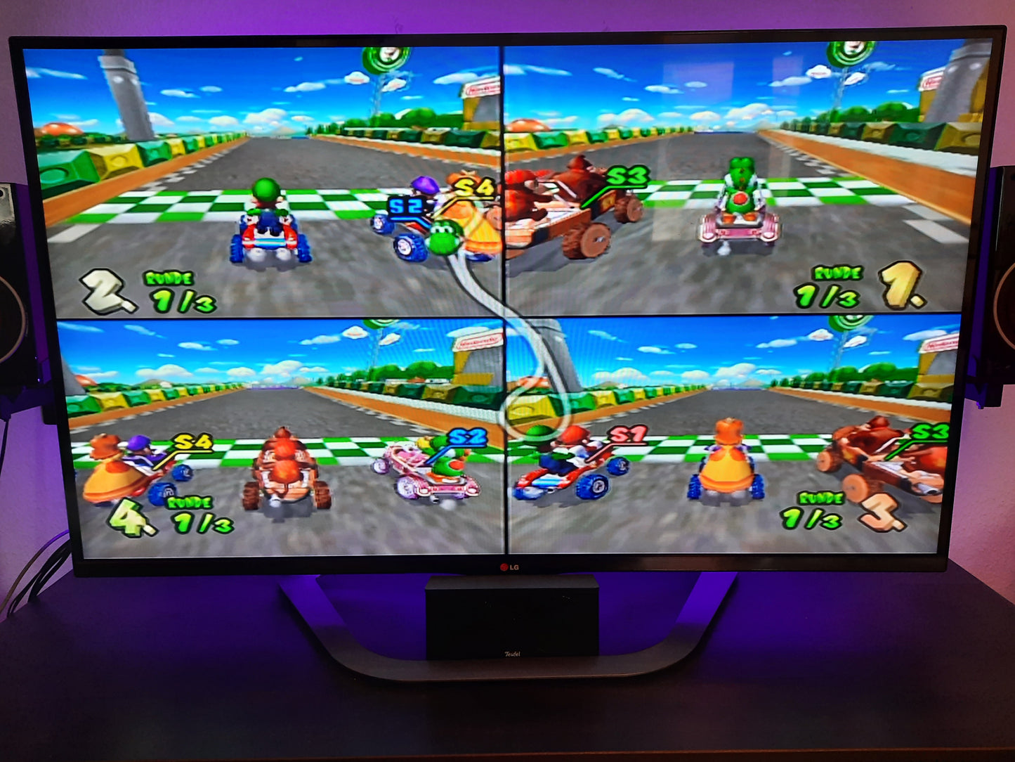 Nintendo Gamecube 4 Controller Mario Kart Double Dash Bundle