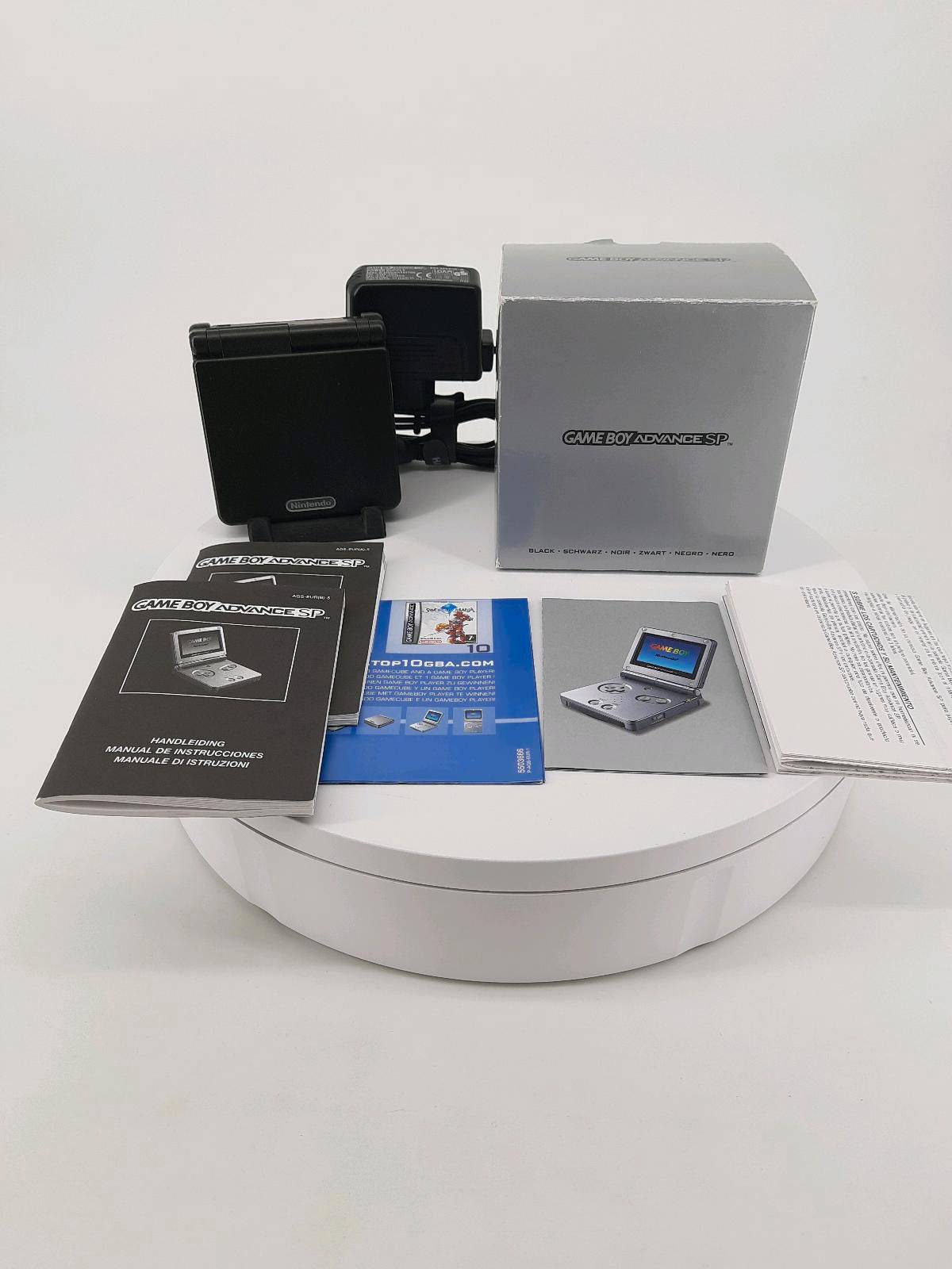 Gameboy Advance SP Matt Schwarz OVP