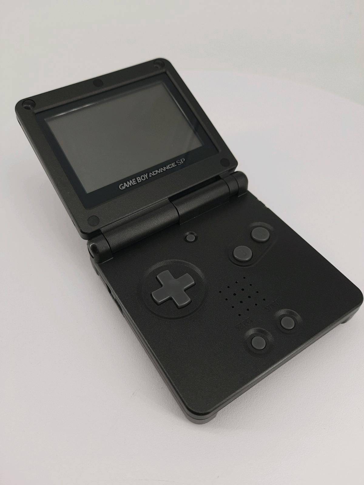 Gameboy Advance SP Matt Schwarz OVP