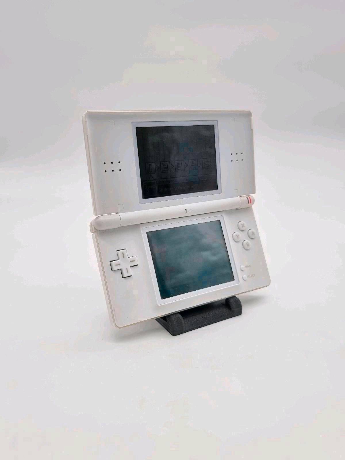 Nintendo DS Lite Konsole Weiß + Nintendogs + Harvest Moon + Netzteil
