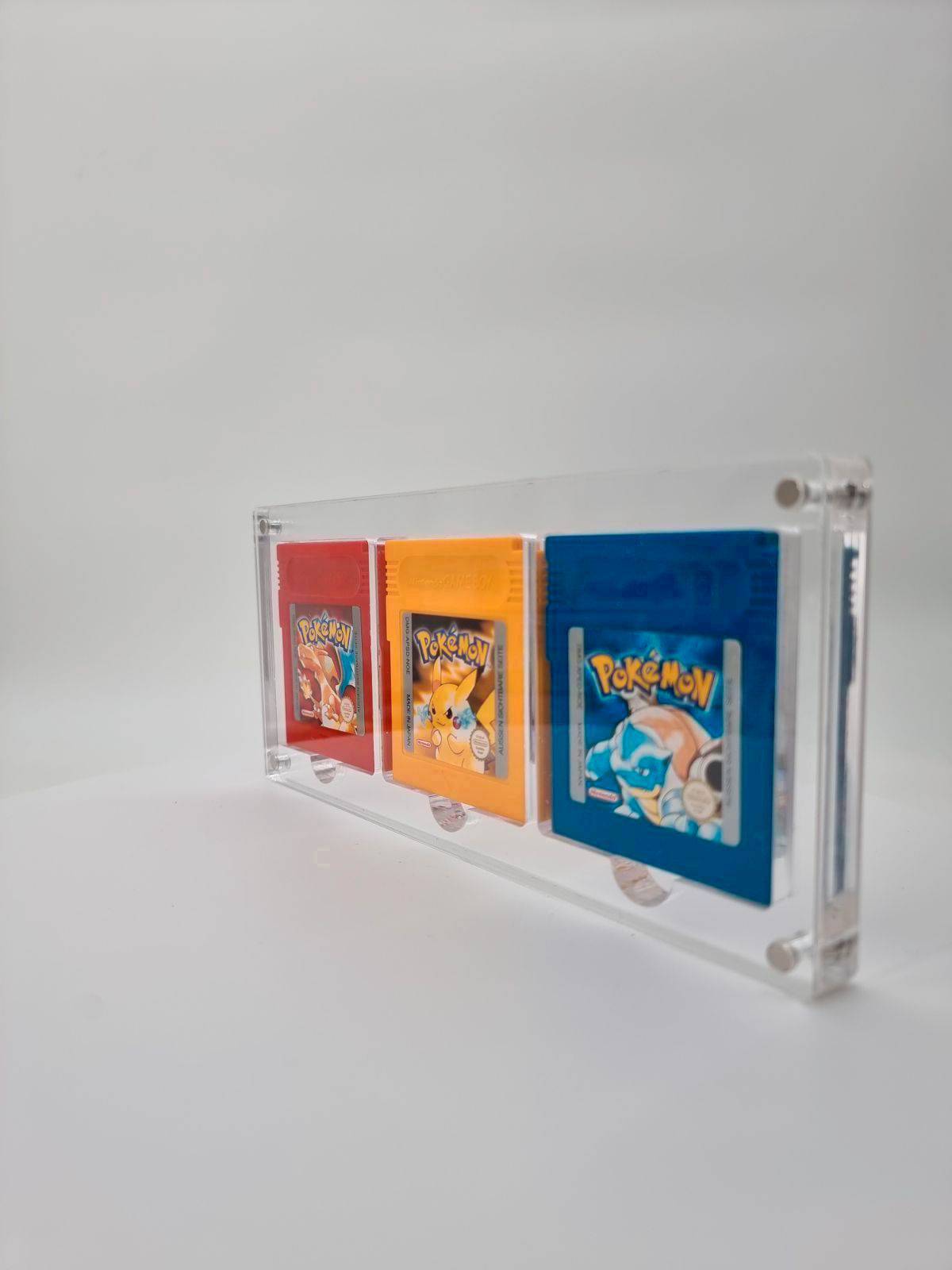 Original Pokemon Gelbe, Blaue und Rote Edition + Hochwertiges Acrylcase