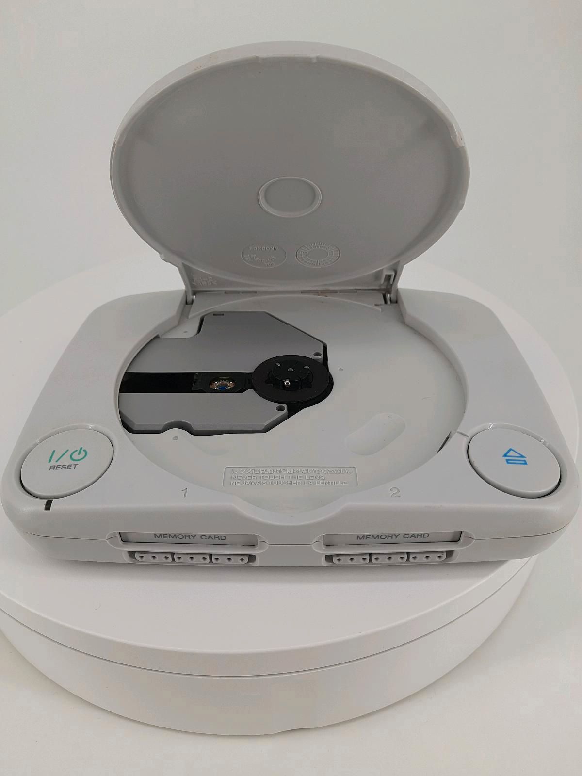 Sony Playstation 1 - PS1 Konsole slim + Original Controller + Memory Card + Netzteil