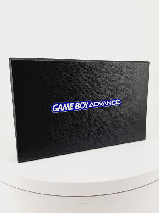 Geschenkverpackung / Aufbewahrungsbox Gameboy Advance Konsole