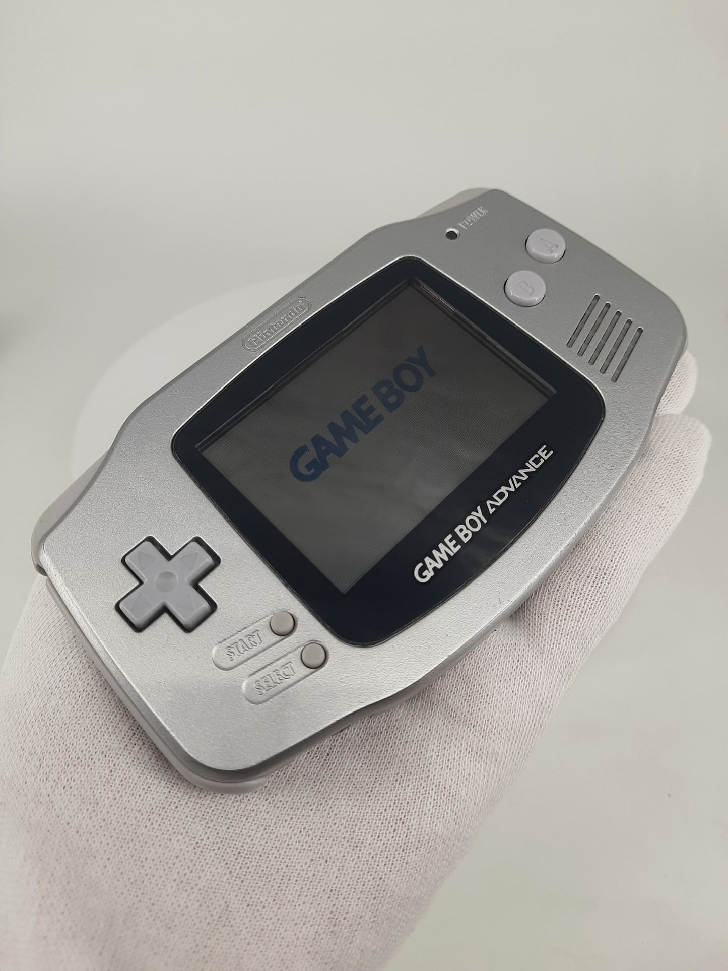 Nintendo Gameboy Advance GBA Spielkonsole Silber in Originalgehäuse