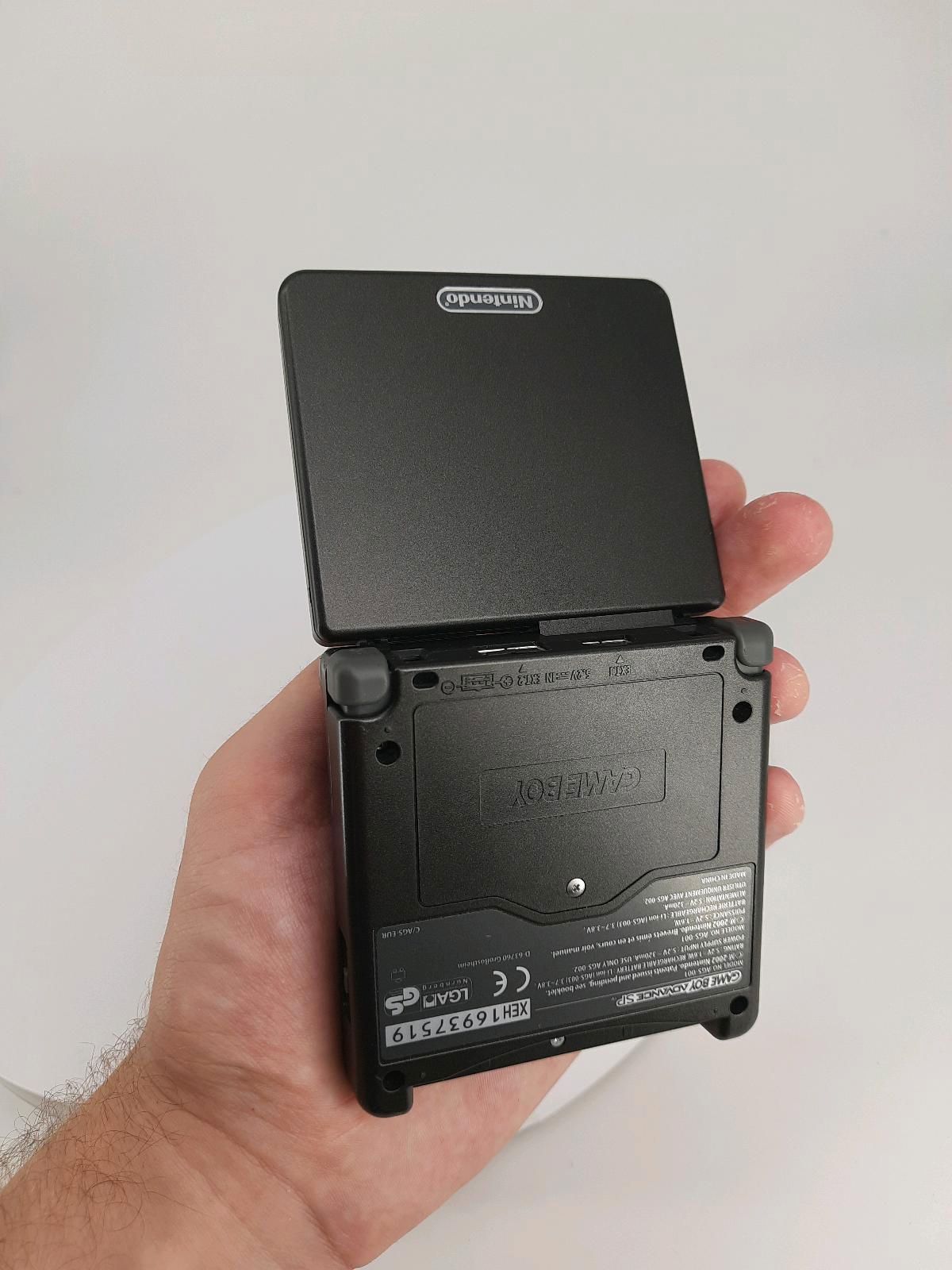 Gameboy Advance SP Matt Schwarz OVP