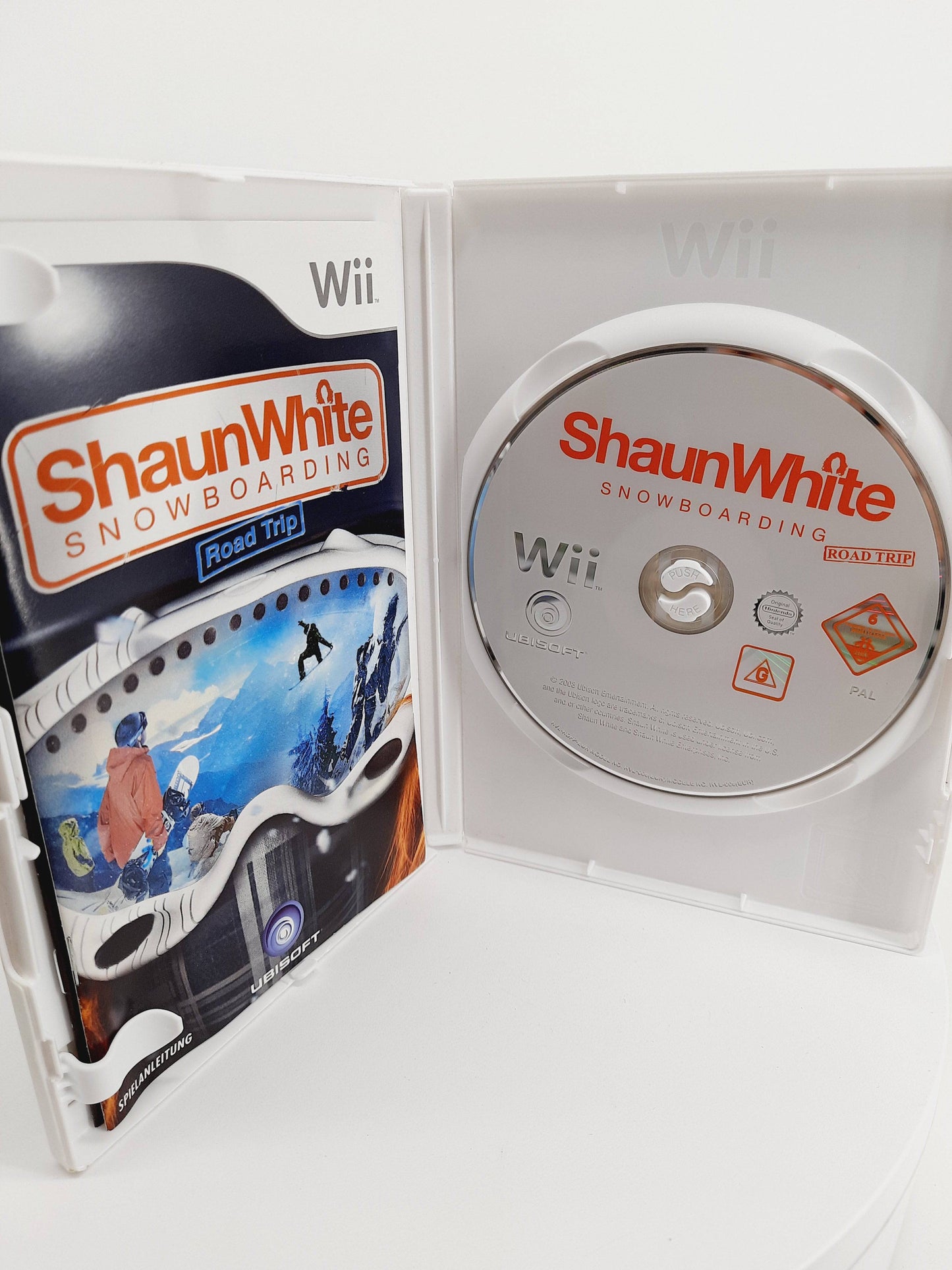 Shaun White Snowboarding