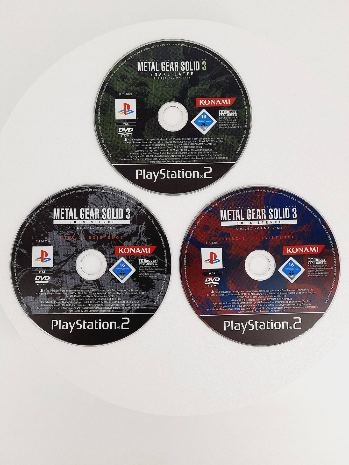 Metal Gear Solid 3 Subsistence - Tida Retro