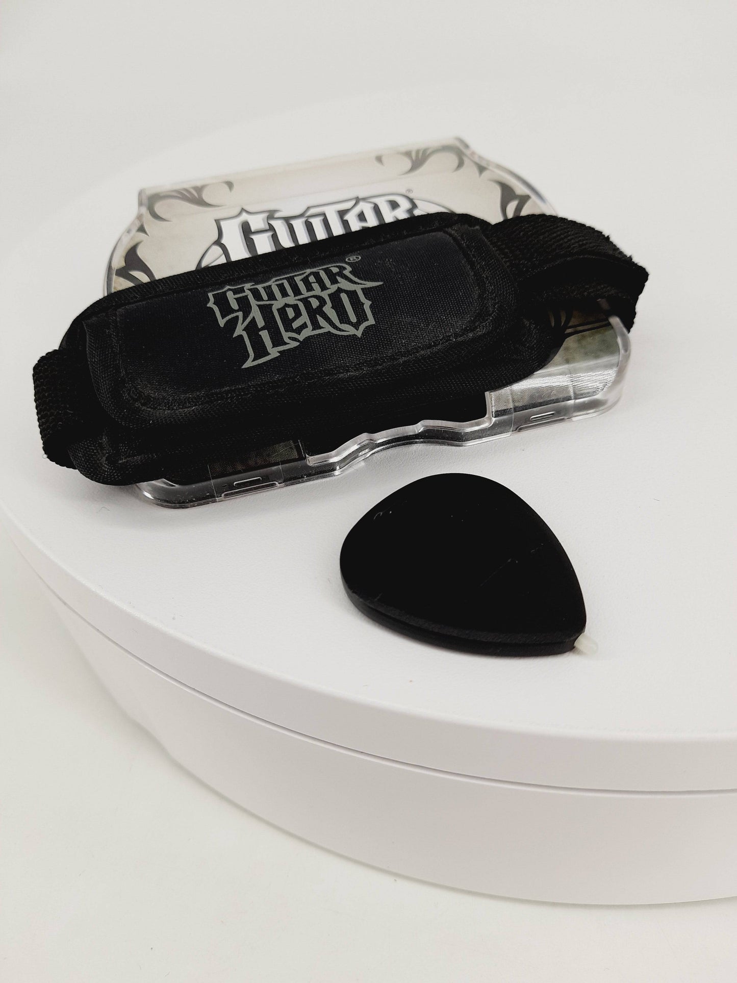 Guitar Hero on Tour + Decades + Modern Hits + Adapter